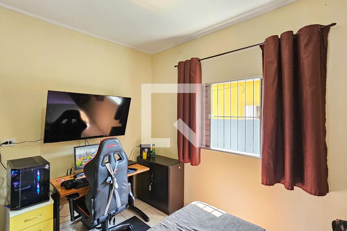 Casa, 3 quartos, 246 m² - Foto 24