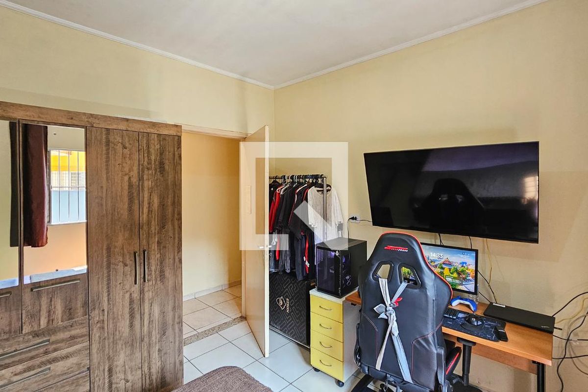 Casa, 3 quartos, 246 m² - Foto 28