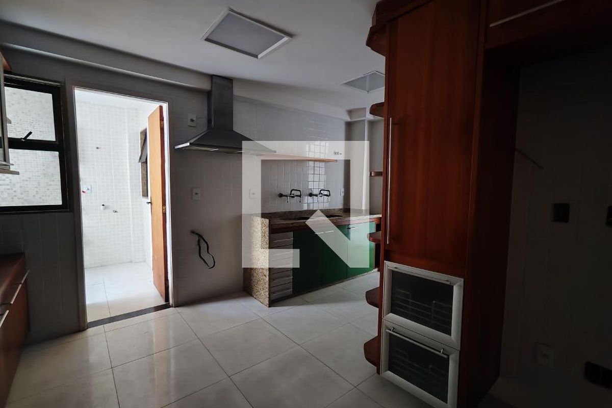 Cobertura, 3 quartos, 350 m² - Foto 86