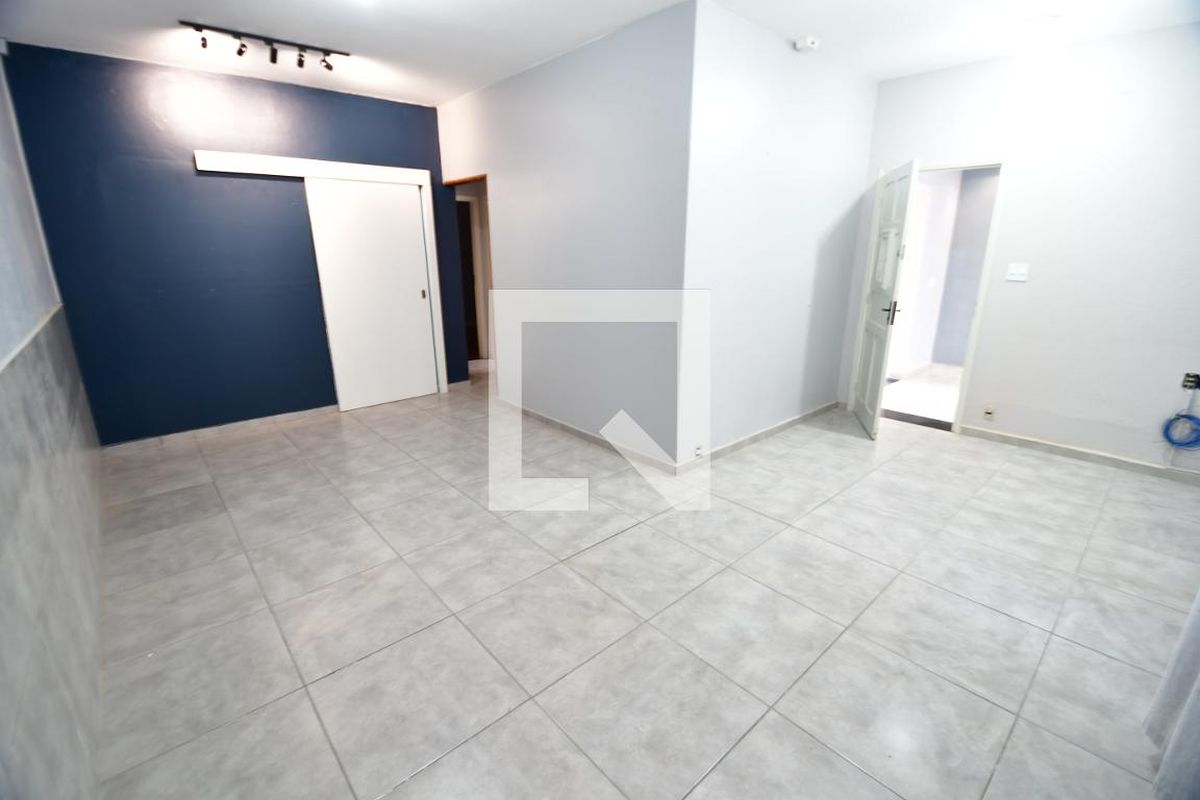 Casa à Venda - Taquaral, 2 Quartos,  77 m2 em , Campinas - sp | SoloBR