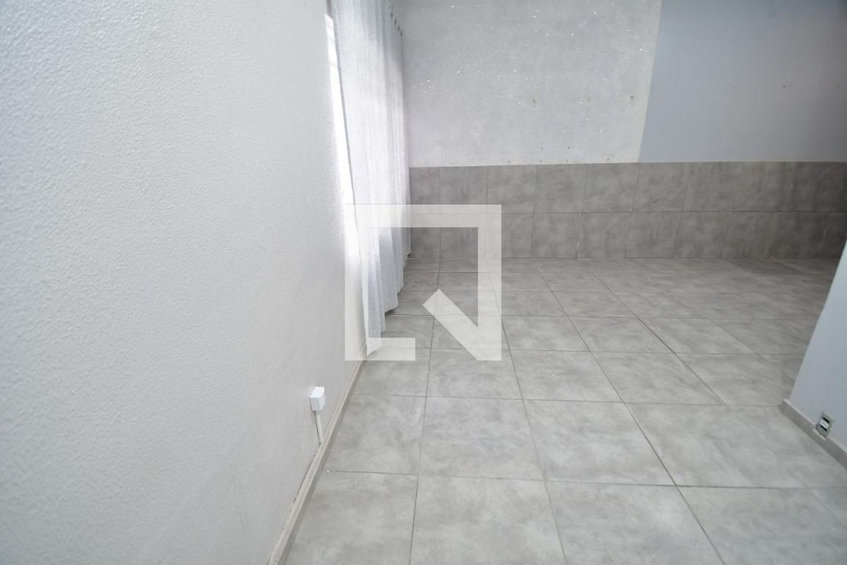 Casa à Venda - Taquaral, 2 Quartos,  77 m2 em , Campinas - sp | SoloBR