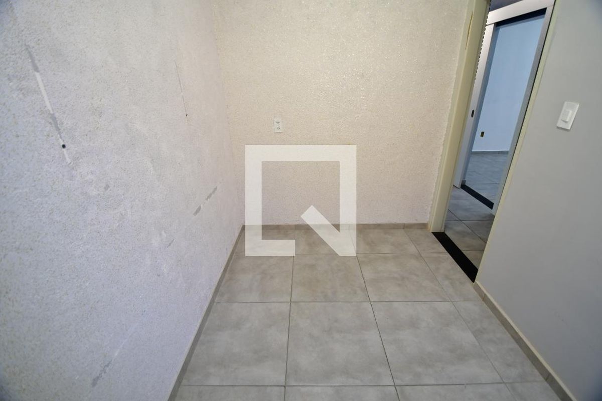 Casa à Venda - Taquaral, 2 Quartos,  77 m2 em , Campinas - sp | SoloBR