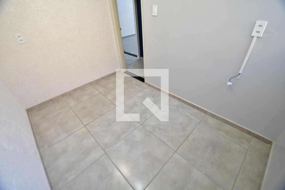 Casa à Venda - Taquaral, 2 Quartos,  77 m2 em , Campinas - sp | SoloBR