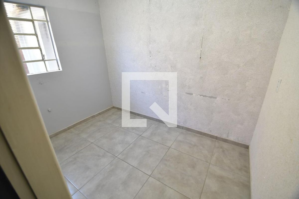 Casa à Venda - Taquaral, 2 Quartos,  77 m2 em , Campinas - sp | SoloBR