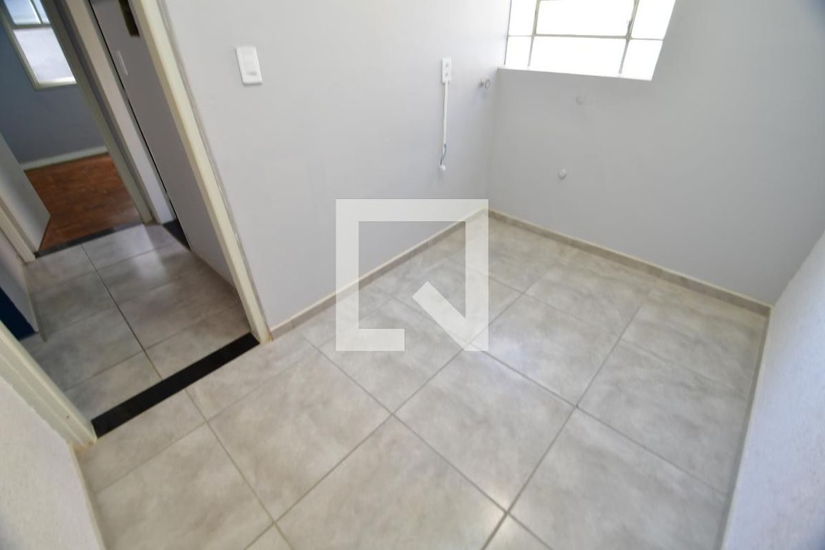 Casa à Venda - Taquaral, 2 Quartos,  77 m2 em , Campinas - sp | SoloBR