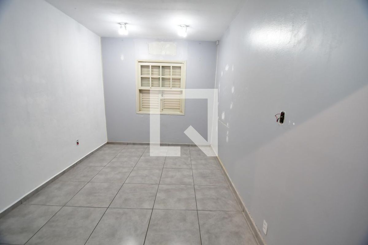 Casa à Venda - Taquaral, 2 Quartos,  77 m2 em , Campinas - sp | SoloBR