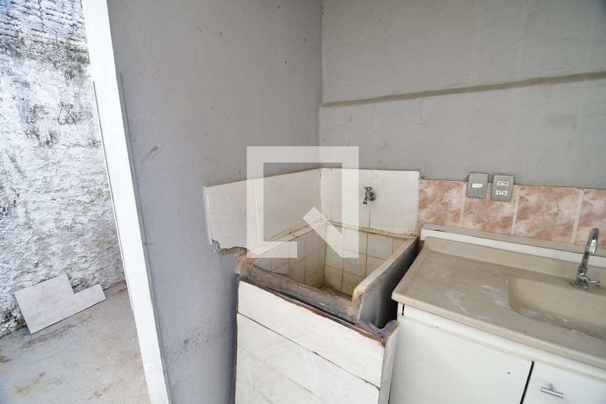 Casa à Venda - Taquaral, 2 Quartos,  77 m2 em , Campinas - sp | SoloBR