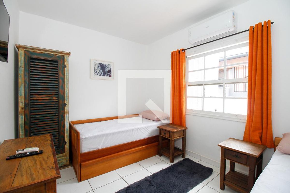 Casa, 3 quartos, 160 m² - Foto 6