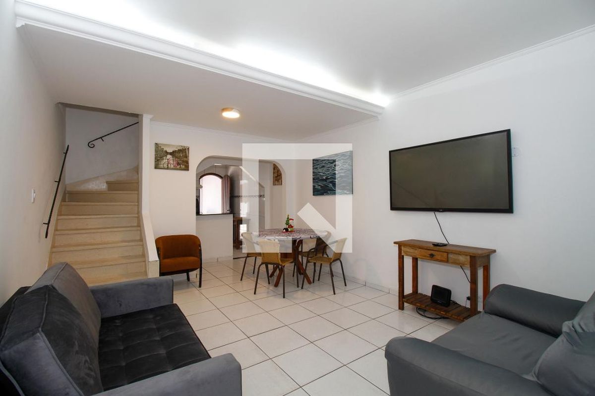 Casa, 3 quartos, 160 m² - Foto 1