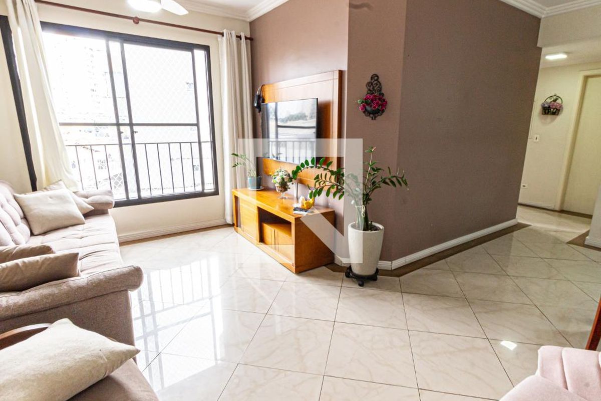 Apartamento, 3 quartos, 75 m² - Foto 2