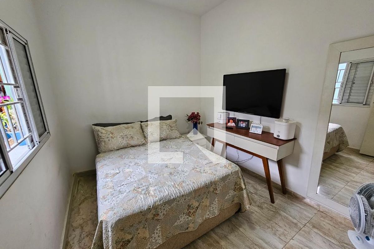 Casa, 2 quartos, 180 m² - Foto 11