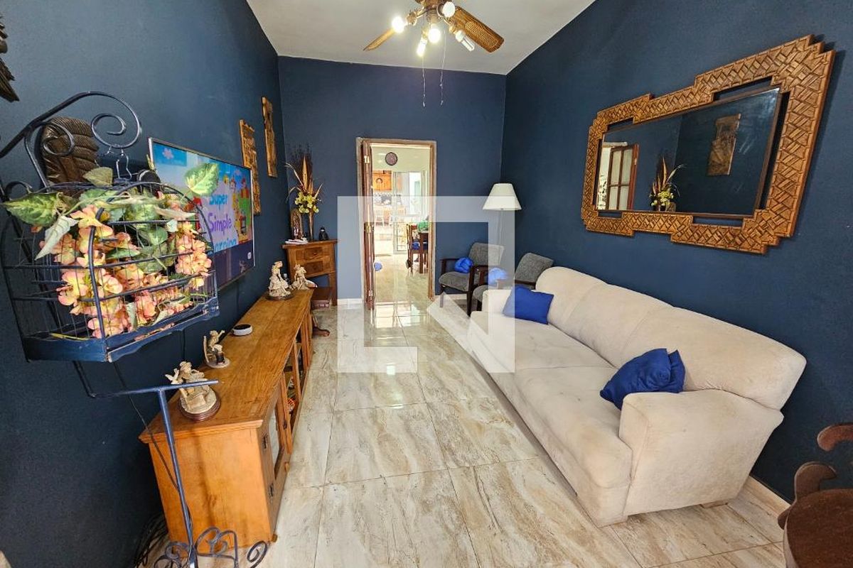 Casa, 2 quartos, 180 m² - Foto 1