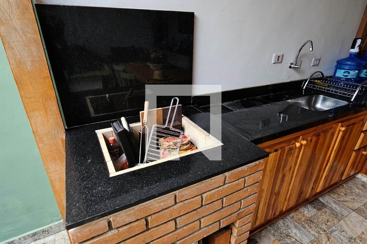 Casa, 2 quartos, 180 m² - Foto 7