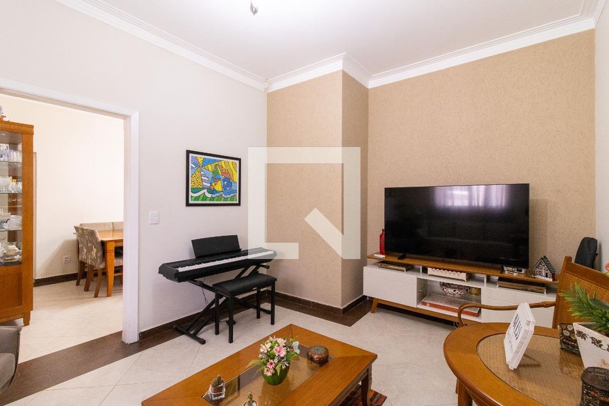 Casa à Venda - Jardim Flamboyant, 3 Quartos,  201 m2 em , Campinas - sp | SoloBR