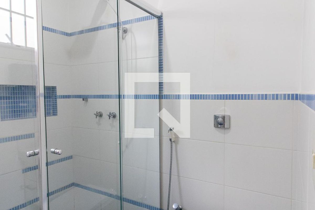 Casa à Venda - Jardim Flamboyant, 3 Quartos,  201 m2 em , Campinas - sp | SoloBR