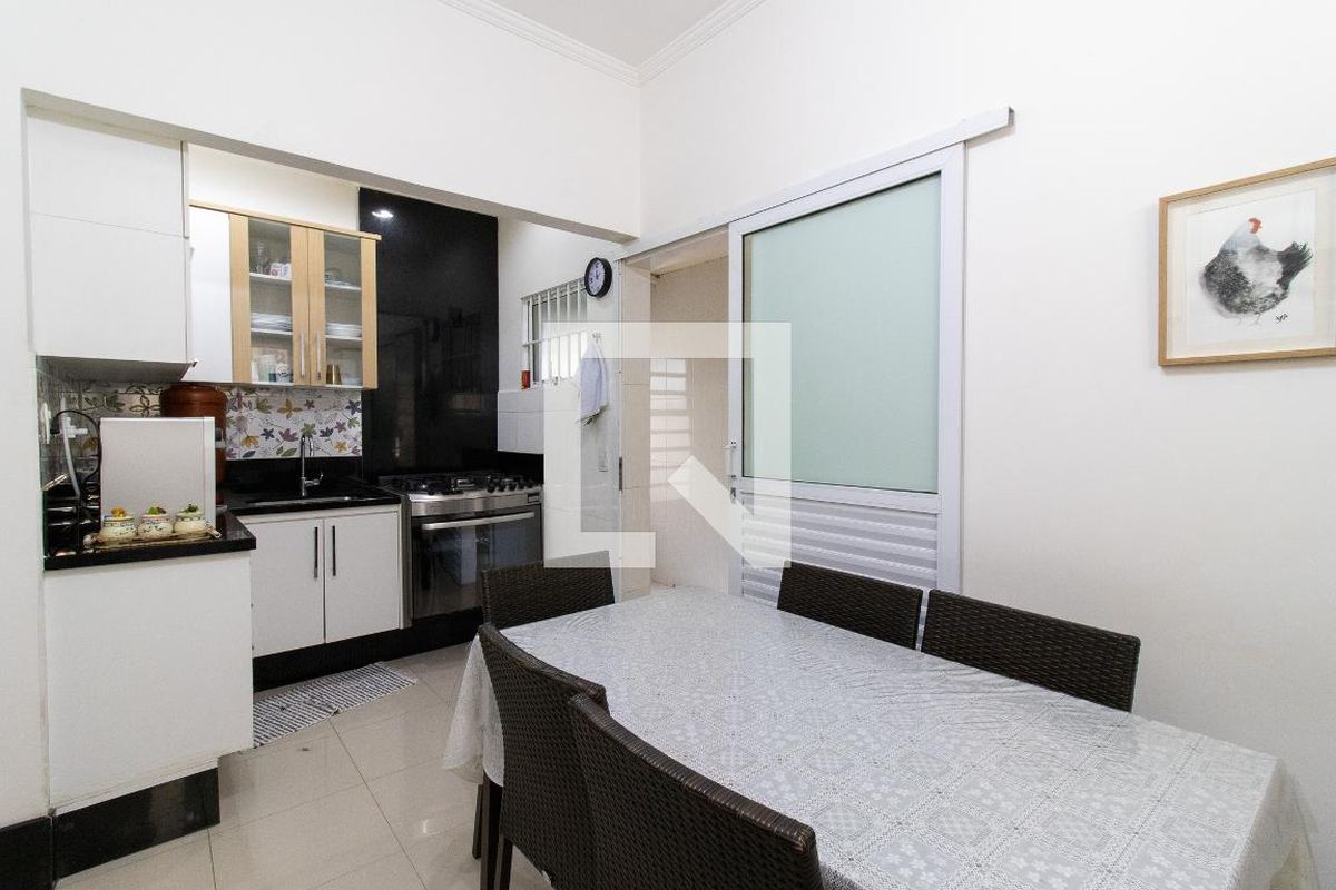 Casa à Venda - Jardim Flamboyant, 3 Quartos,  201 m2 em , Campinas - sp | SoloBR