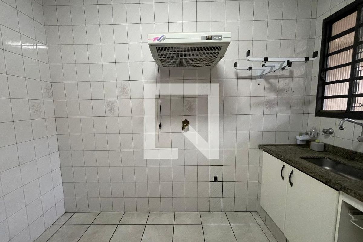 Casa, 4 quartos, 218 m² - Foto 88