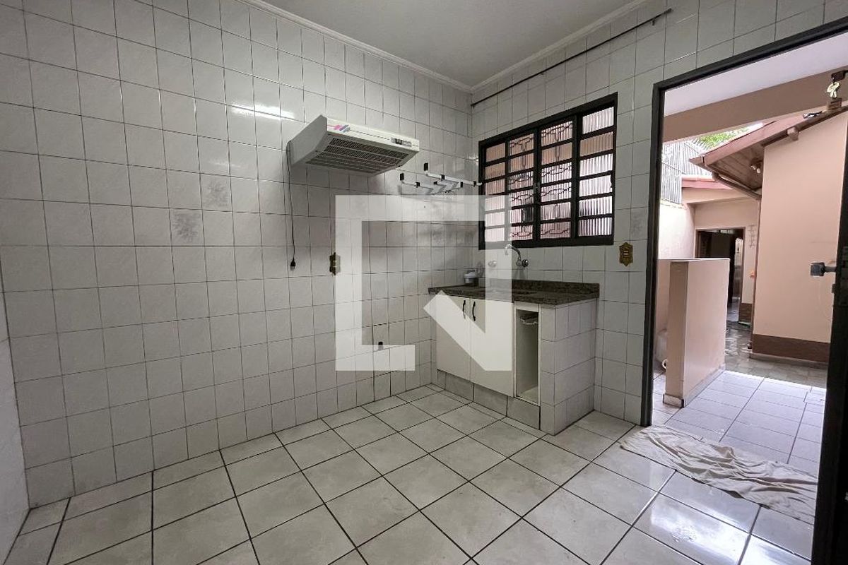 Casa, 4 quartos, 218 m² - Foto 86