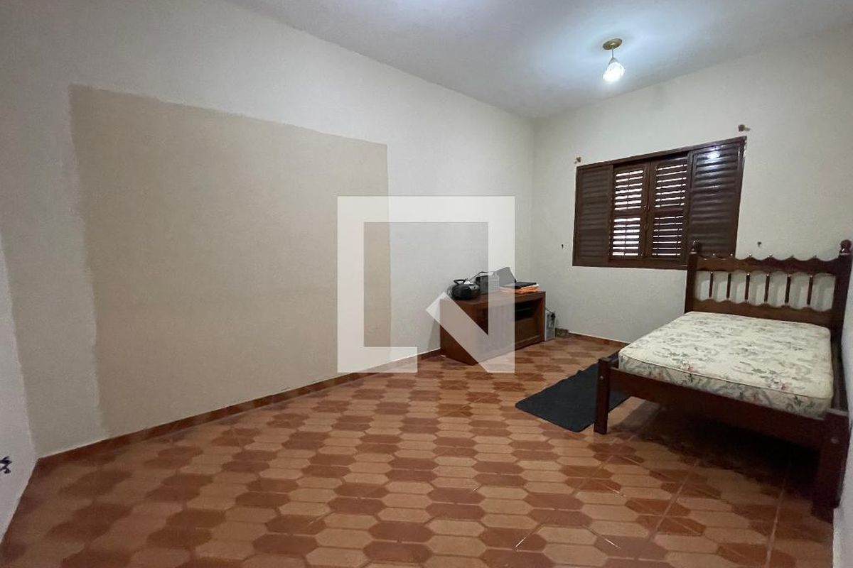 Casa, 4 quartos, 218 m² - Foto 24