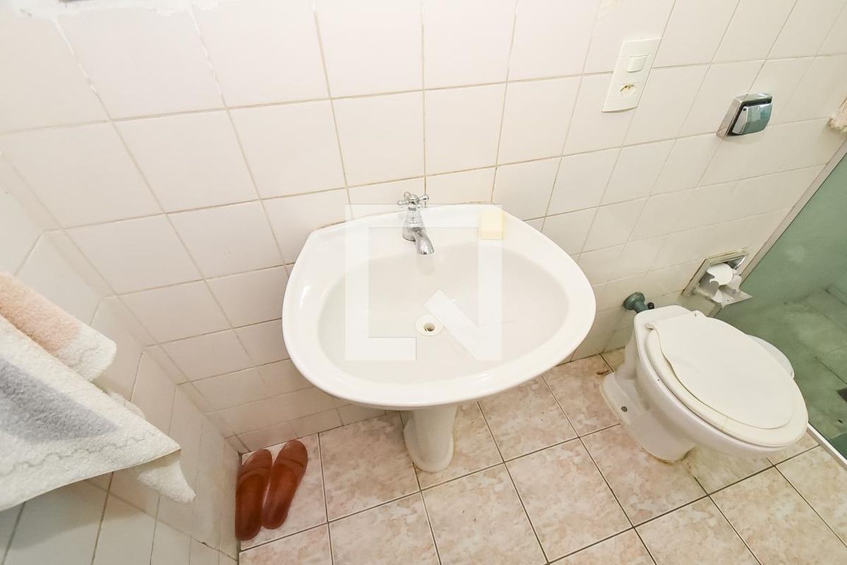 Casa, 5 quartos, 251 m² - Foto 15
