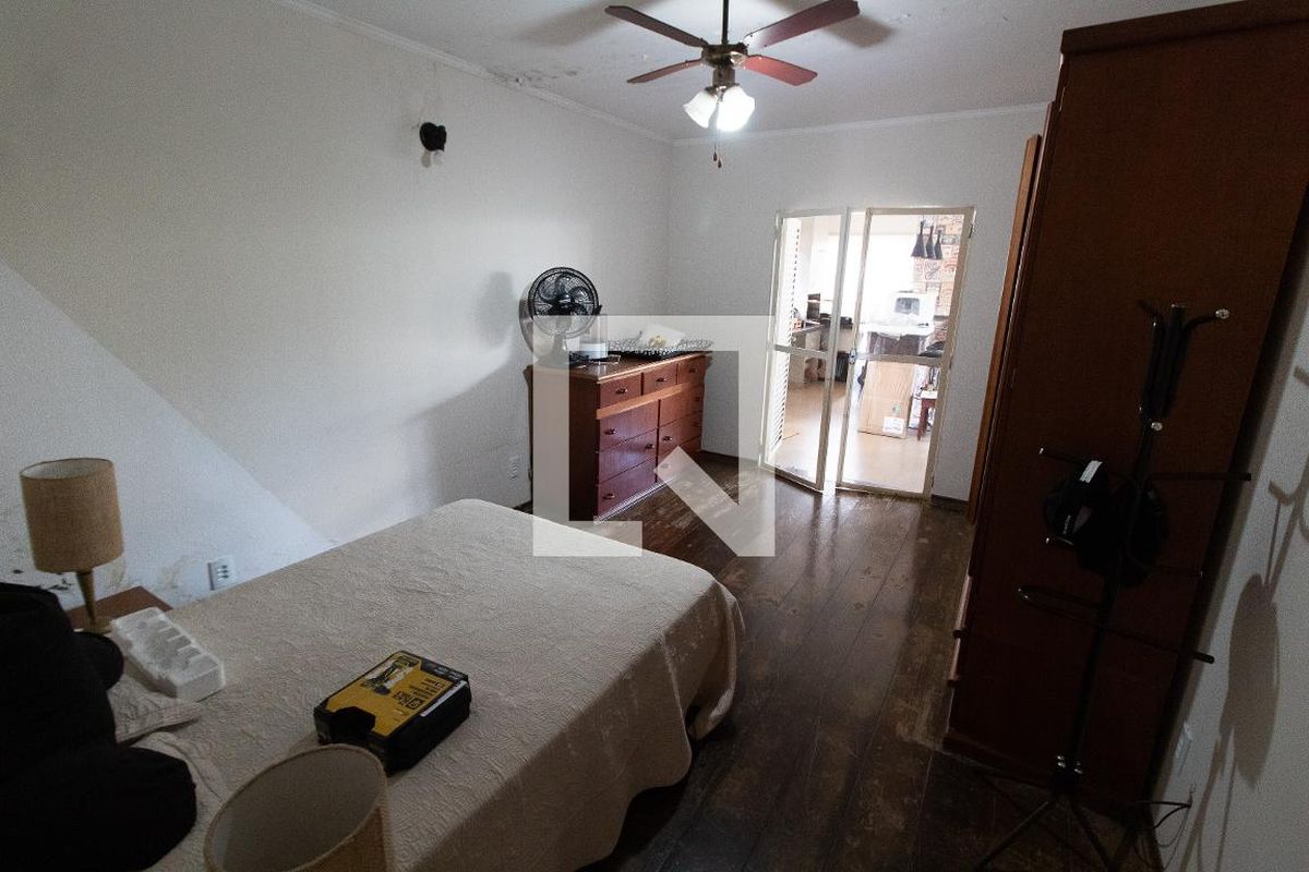 Casa à Venda - Jardim Planalto, 4 Quartos,  250 m2 em , Campinas - sp | SoloBR