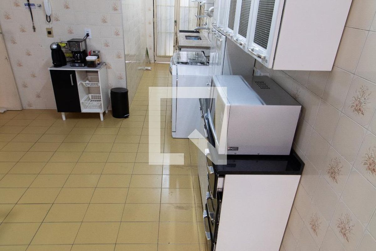 Casa à Venda - Jardim Planalto, 4 Quartos,  250 m2 em , Campinas - sp | SoloBR