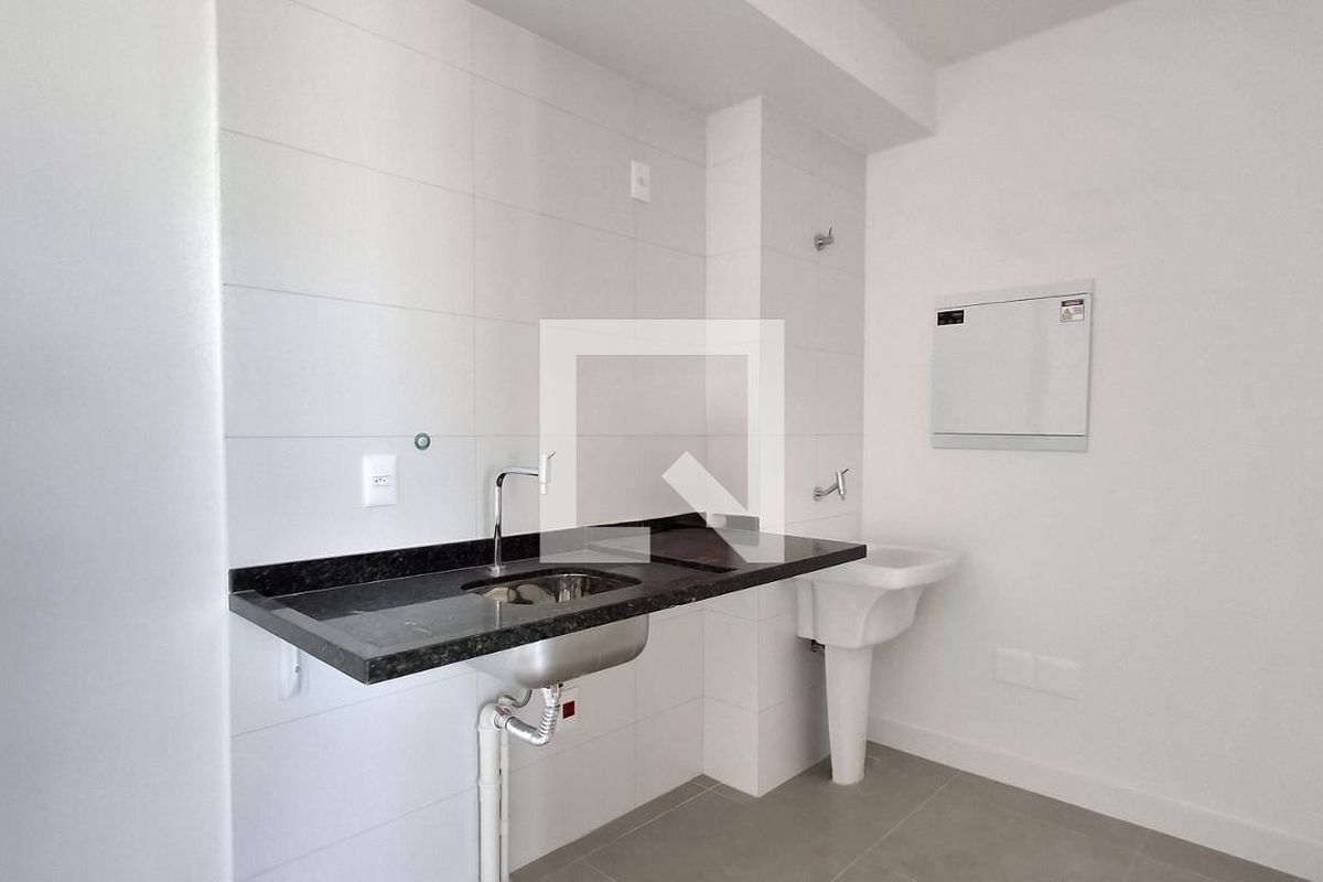 Apartamento à Venda - Bosque, 1 Quarto,  46 m2 em , Campinas - sp | SoloBR