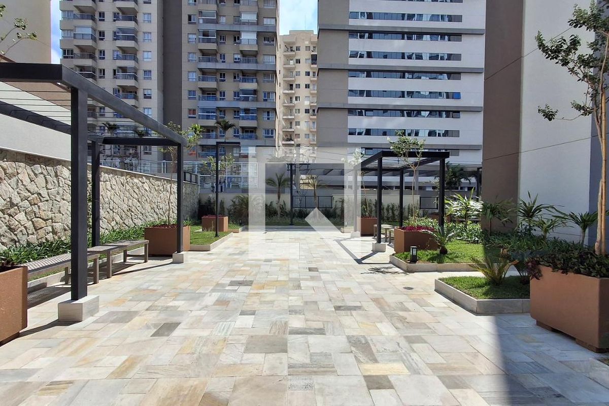 Apartamento à Venda - Bosque, 1 Quarto,  46 m2 em , Campinas - sp | SoloBR