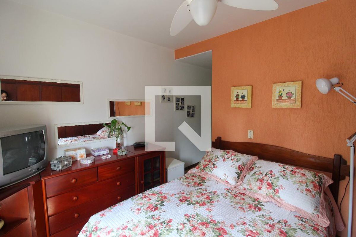 Casa, 3 quartos, 220 m² - Foto 27