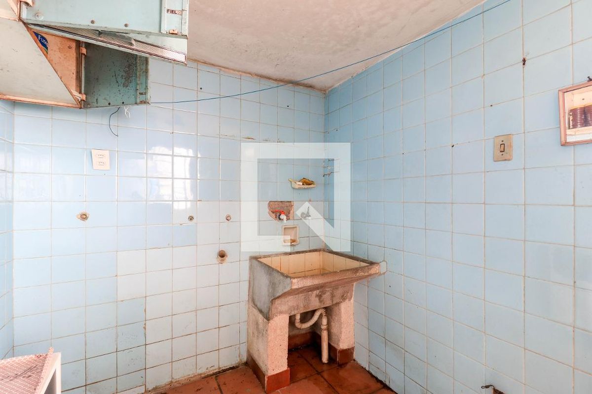 Casa, 2 quartos, 300 m² - Foto 36