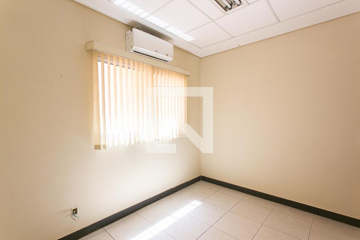 Casa, 4 quartos, 206 m² - Foto 36