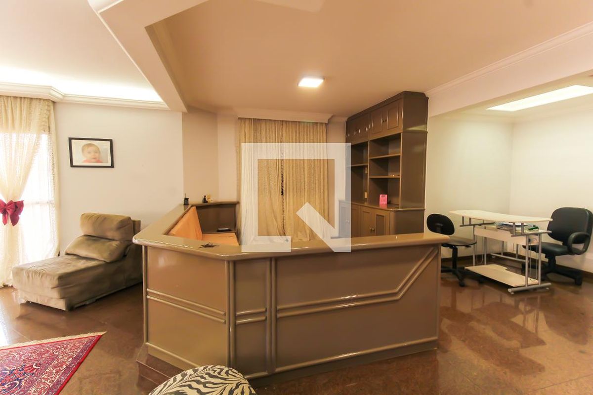 Apartamento, 3 quartos, 206 m² - Foto 6