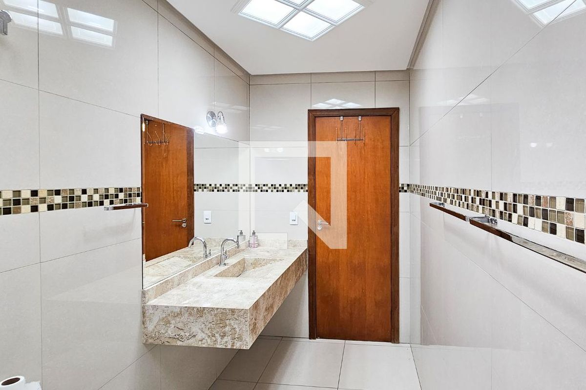 Casa, 3 quartos, 181 m² - Foto 52