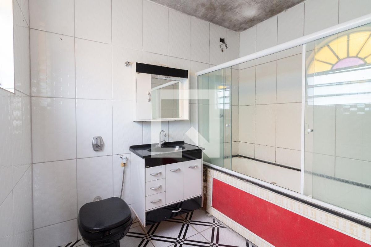 Casa, 3 quartos, 244 m² - Foto 50