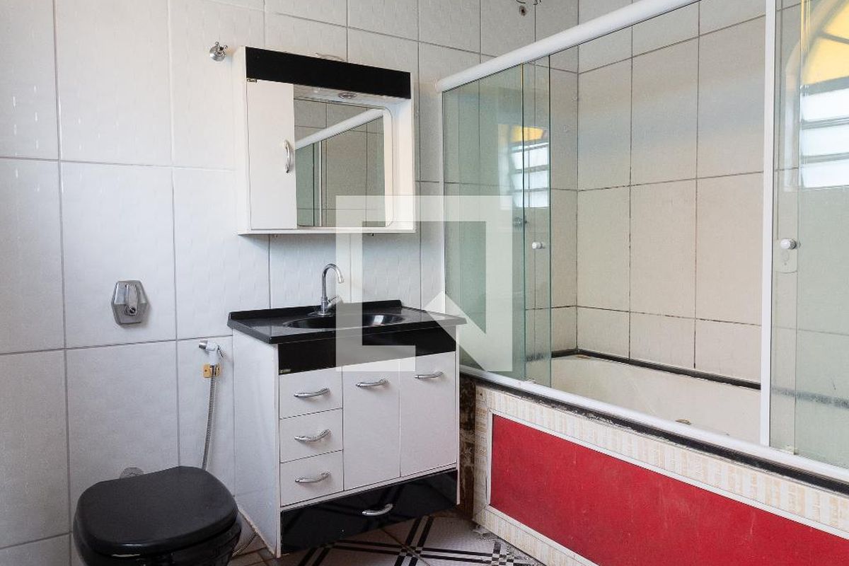 Casa, 3 quartos, 244 m² - Foto 52
