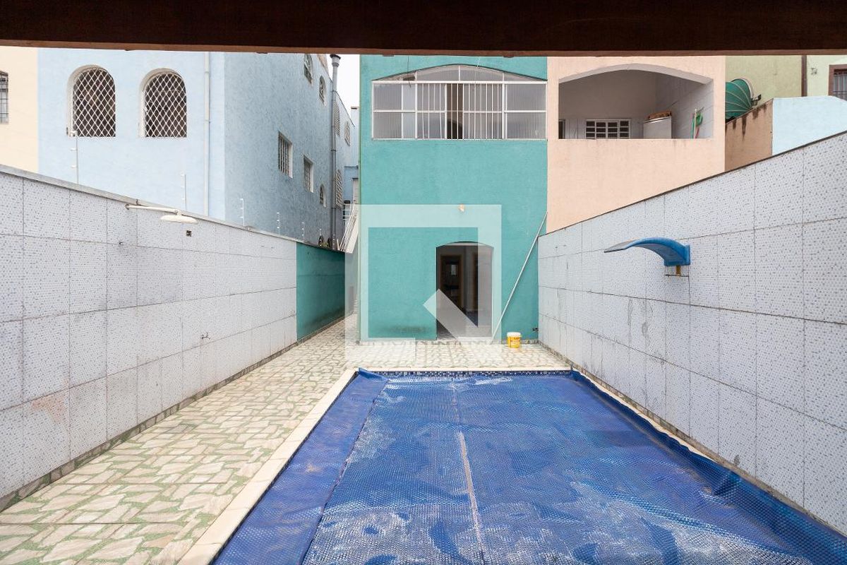 Casa, 3 quartos, 244 m² - Foto 74