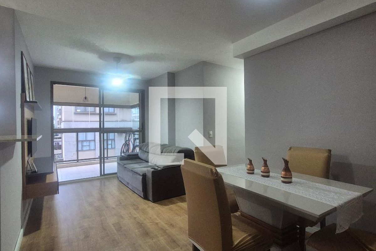 Apartamento, 2 quartos, 70 m² - Foto 2