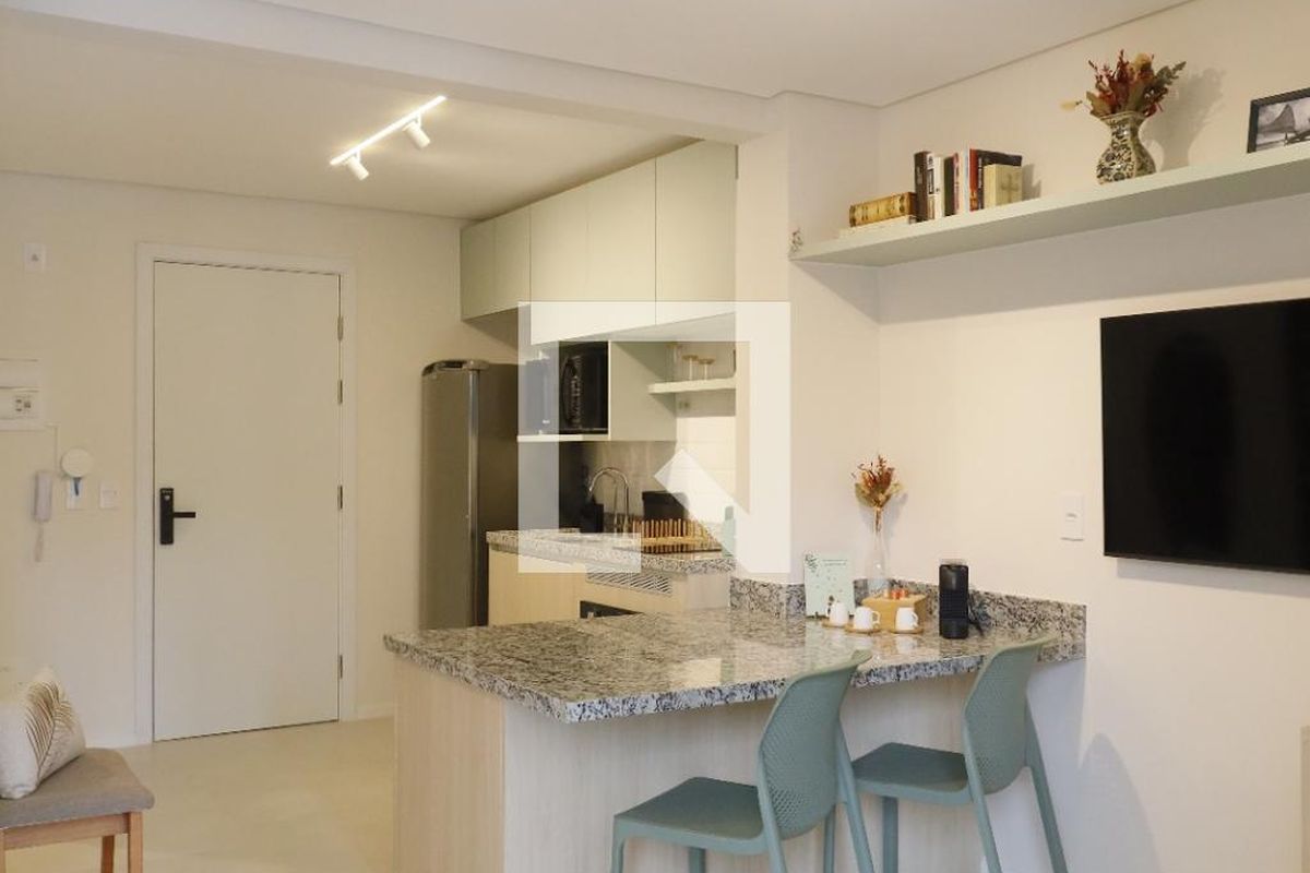 Apartamento, 1 quarto, 33 m² - Foto 2