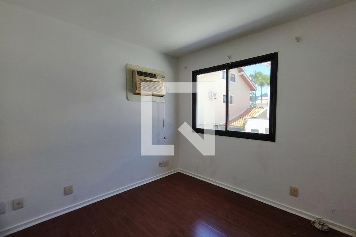 Casa, 3 quartos, 180 m² - Foto 30