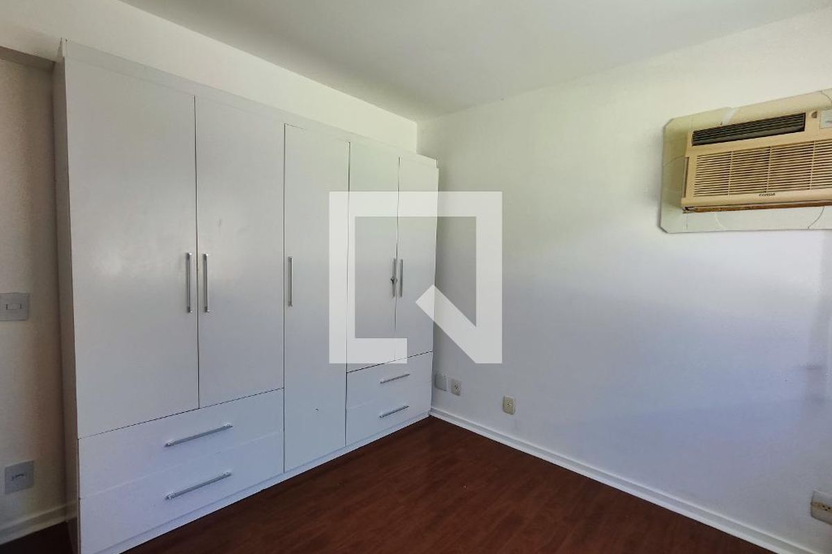 Casa, 3 quartos, 180 m² - Foto 32