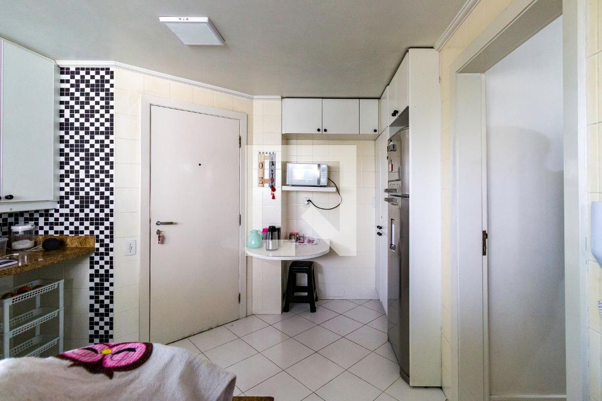 Apartamento, 3 quartos, 220 m² - Foto 62