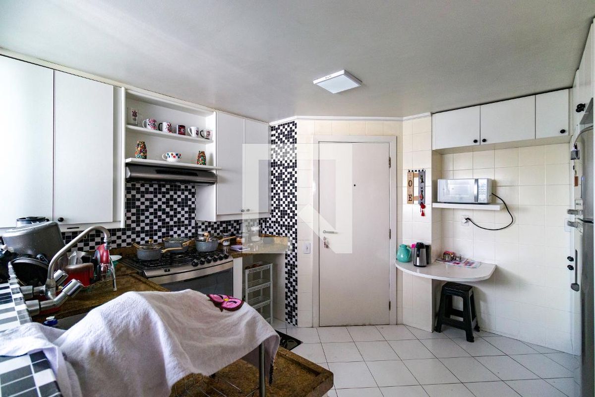Apartamento, 3 quartos, 220 m² - Foto 60