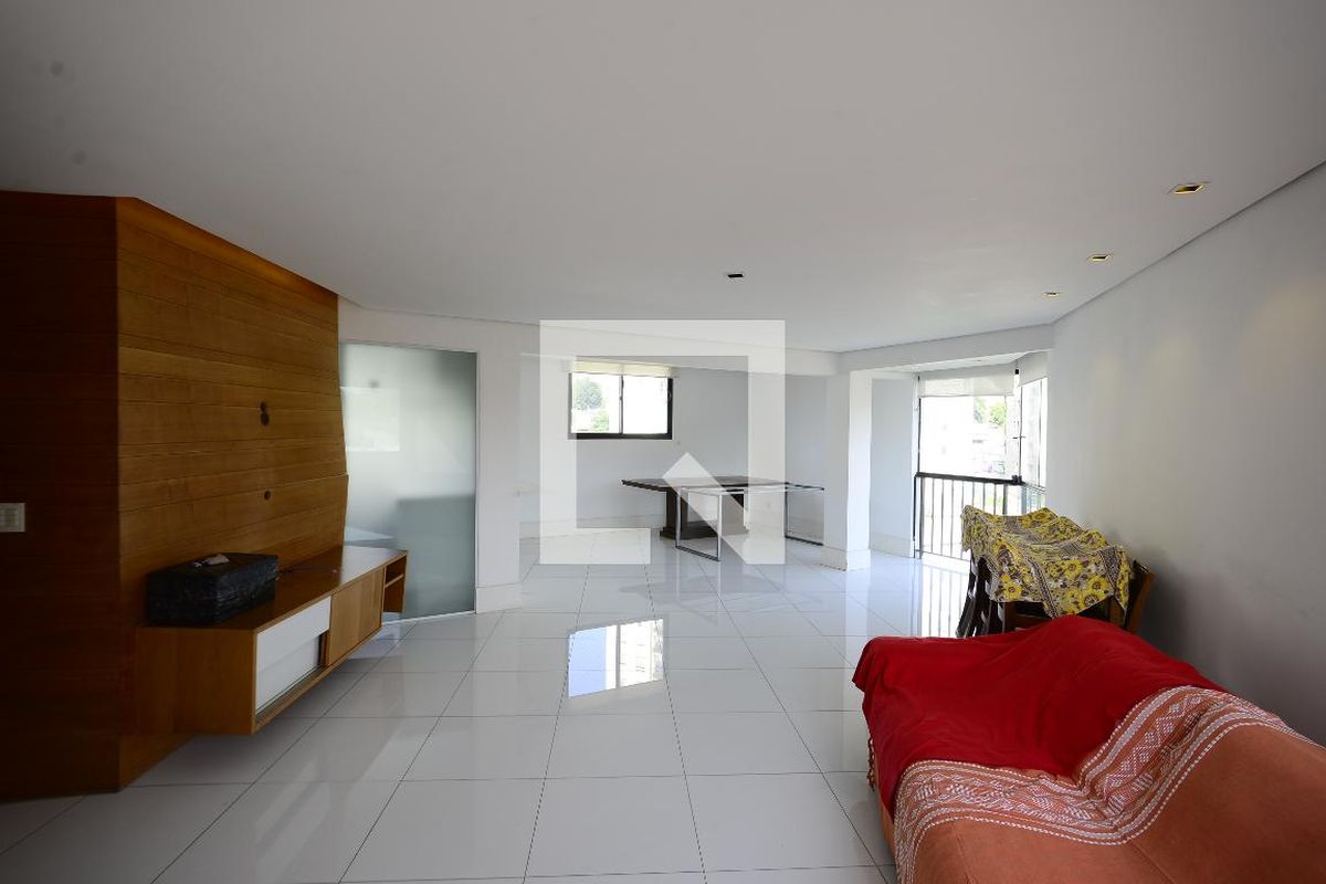 Apartamento, 3 quartos, 140 m² - Foto 2