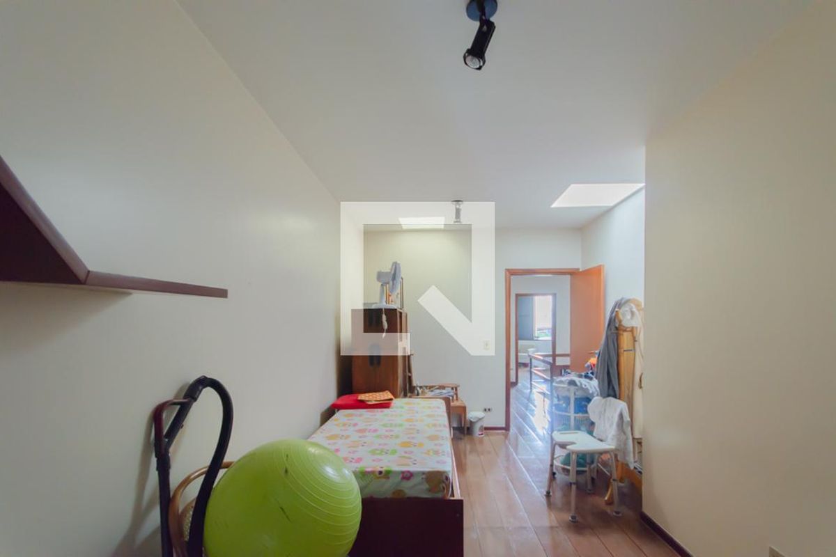 Casa, 5 quartos, 360 m² - Foto 25
