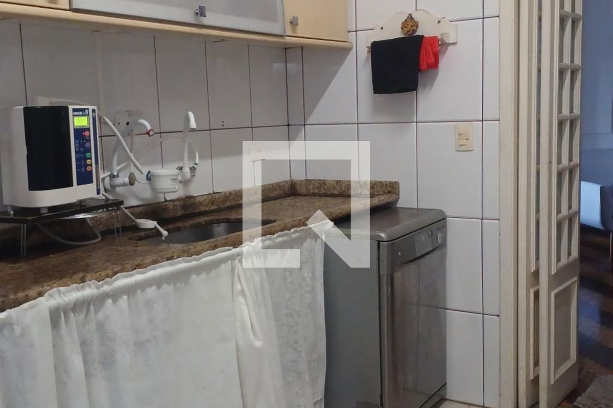 Casa, 3 quartos, 250 m² - Foto 38