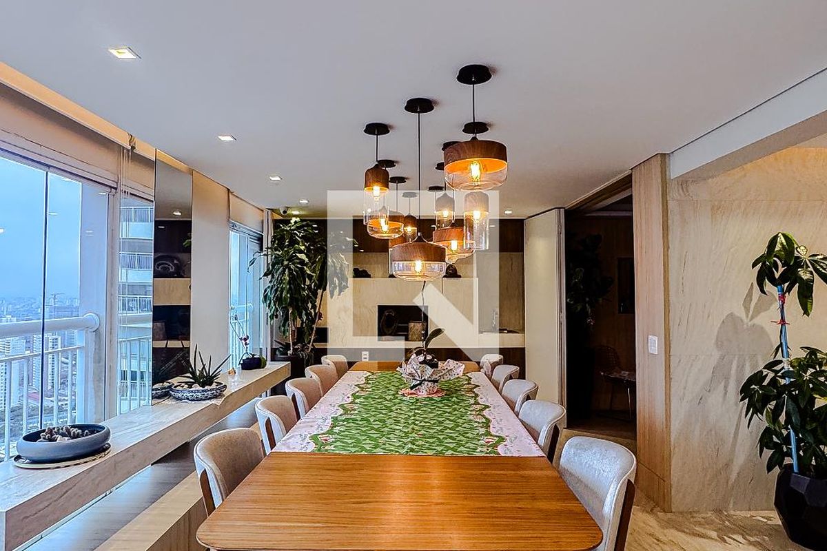 Cobertura, 3 quartos, 221 m² - Foto 6