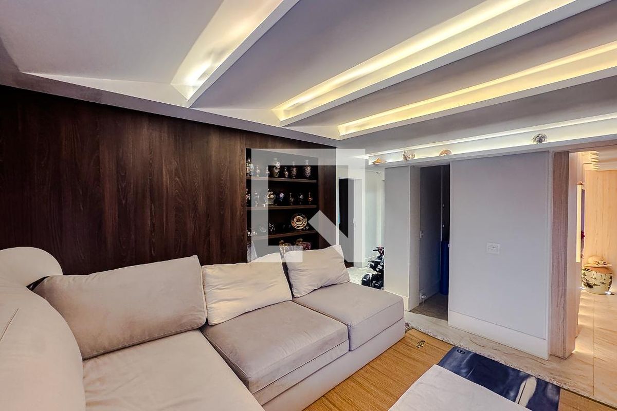 Cobertura, 3 quartos, 221 m² - Foto 13