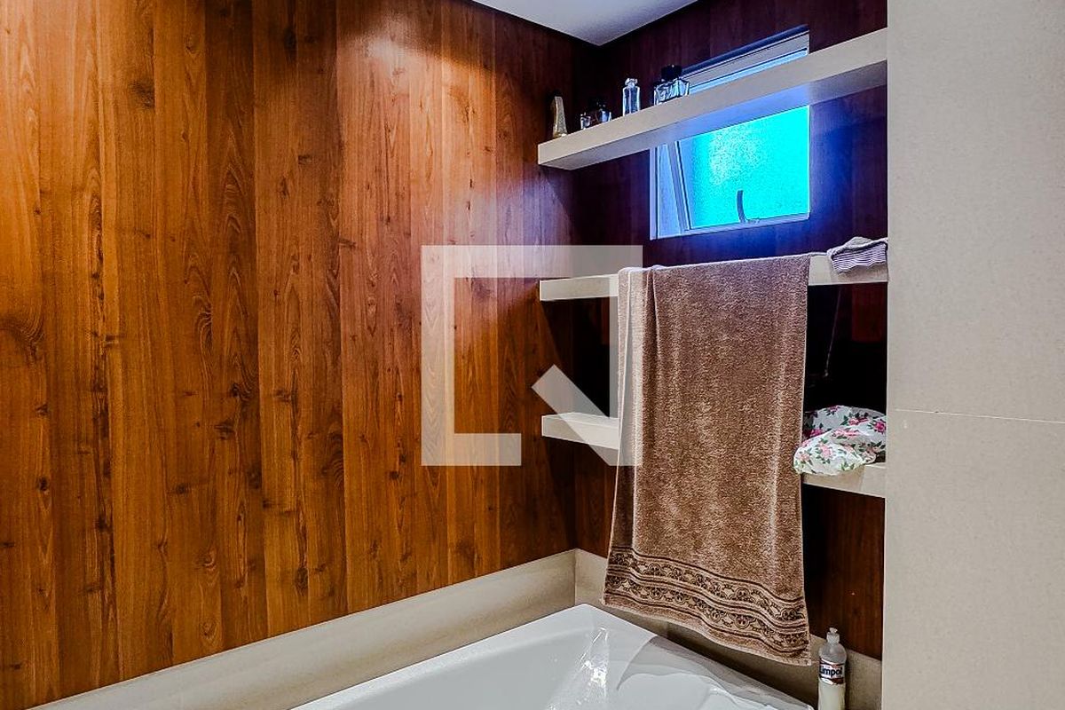 Cobertura, 3 quartos, 221 m² - Foto 23