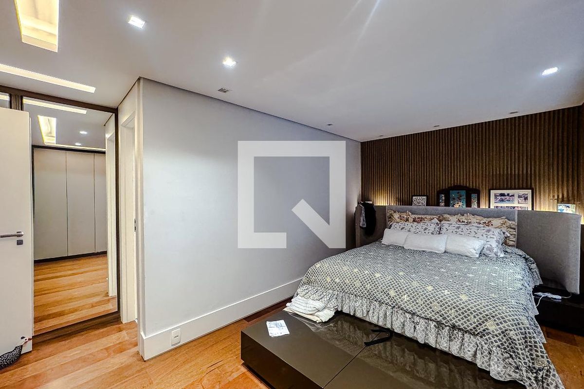 Cobertura, 3 quartos, 221 m² - Foto 17