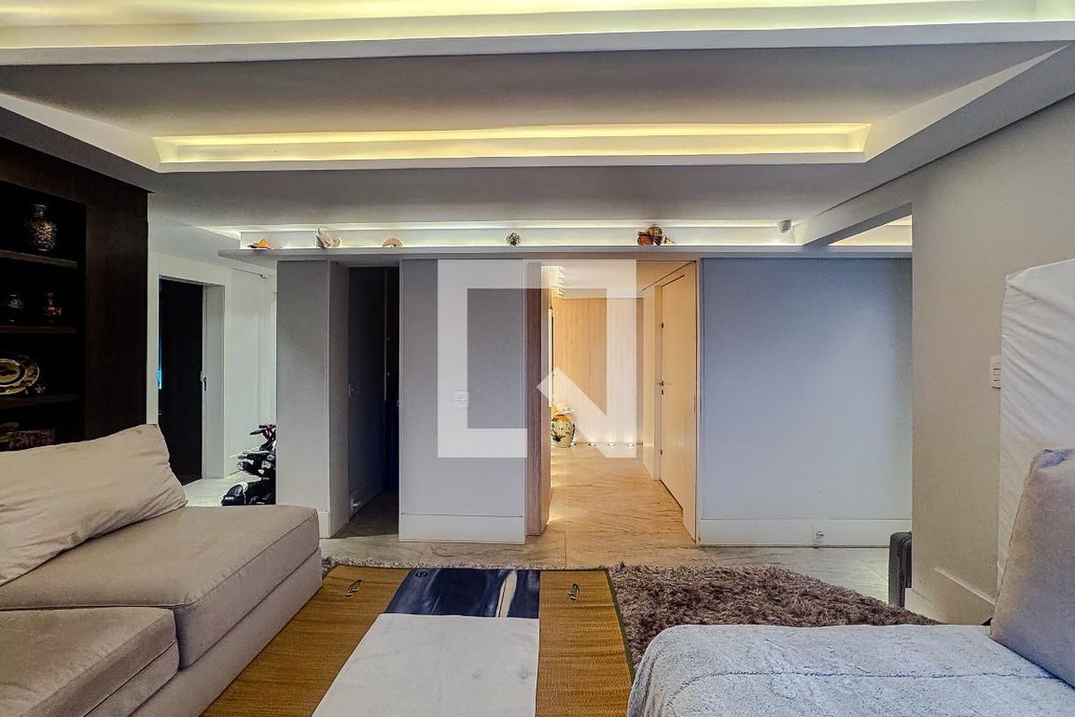 Cobertura, 3 quartos, 221 m² - Foto 14